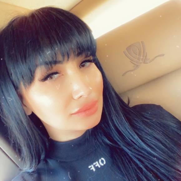 narine30